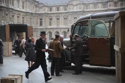 scene paris louvre